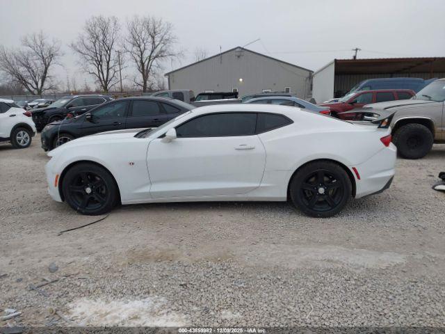 Chevrolet Camaro 1lt Image 15