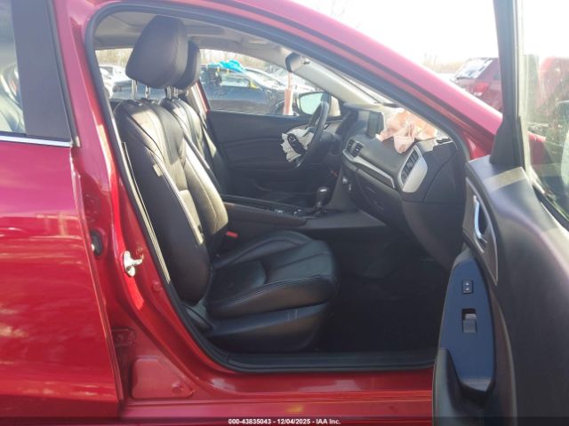 Mazda Mazda3 Touring Image 16