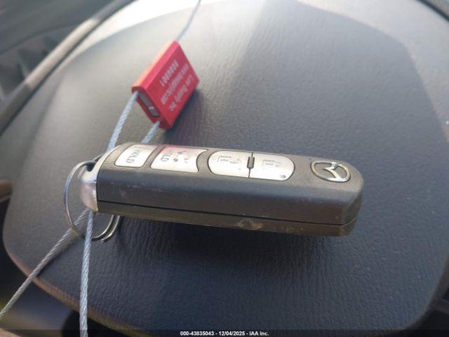 Mazda Mazda3 Touring Image 15