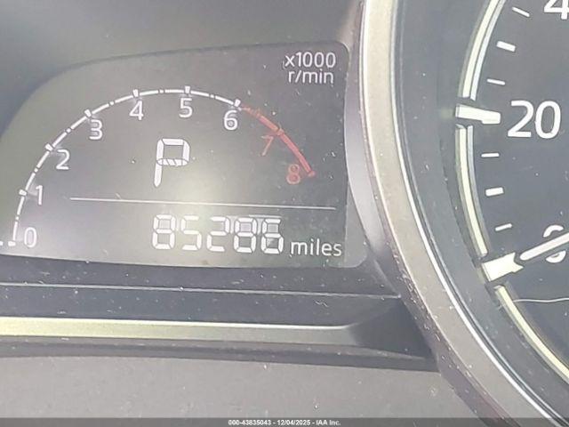 Mazda Mazda3 Touring Image 5