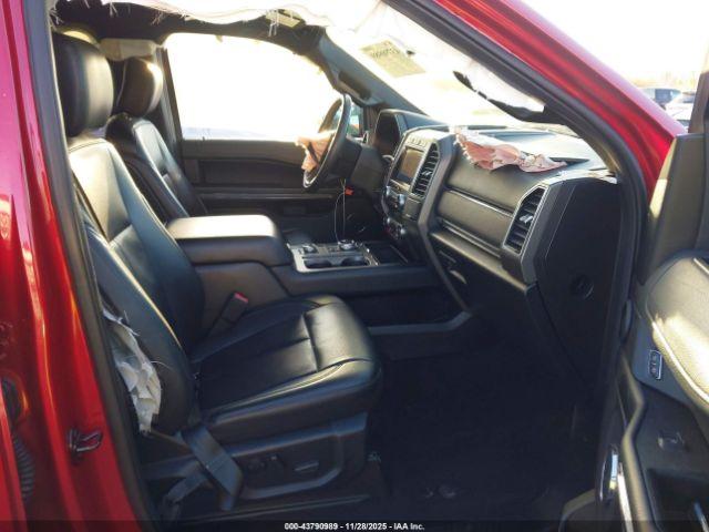 Ford Expedition Xlt Image 9