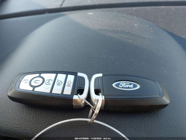 Ford Expedition Xlt Image 8