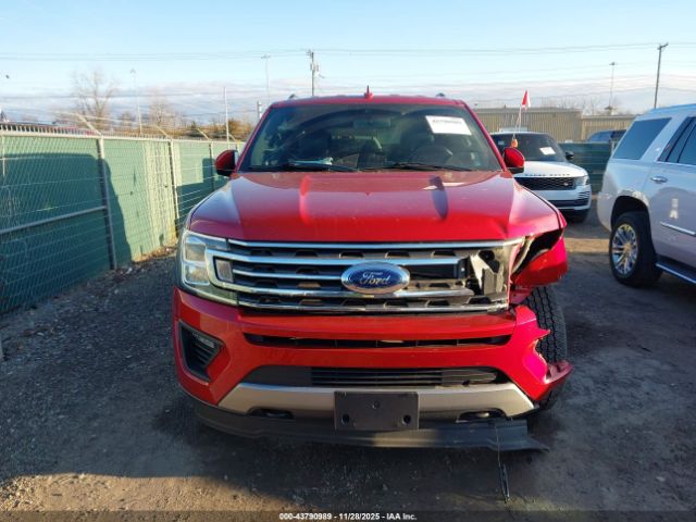 Ford Expedition Xlt Image 16