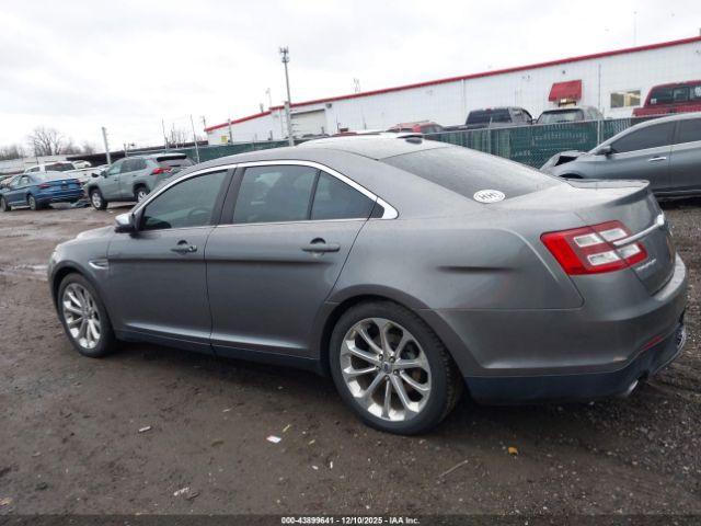 Ford Taurus Limited Image 12
