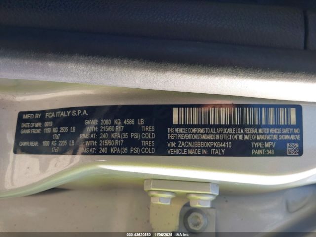 Jeep Renegade Latitude 4x4 Image 9