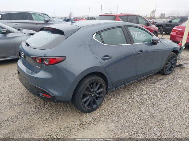 Mazda Mazda3 Premium Image 3