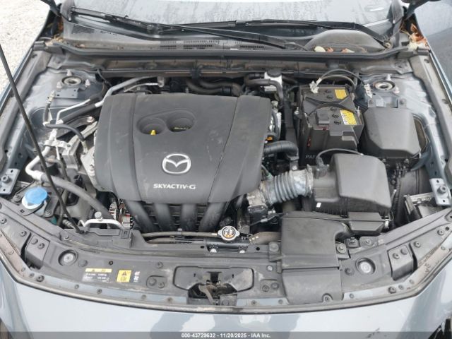 Mazda Mazda3 Premium Image 10