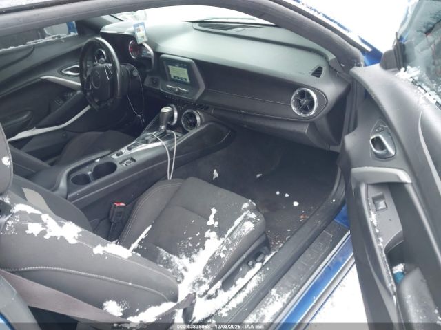 Chevrolet Camaro 1lt Image 5