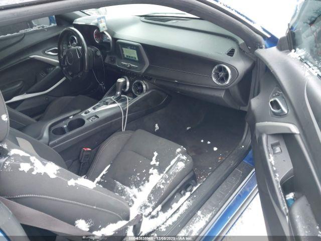 Chevrolet Camaro 1lt Image 5