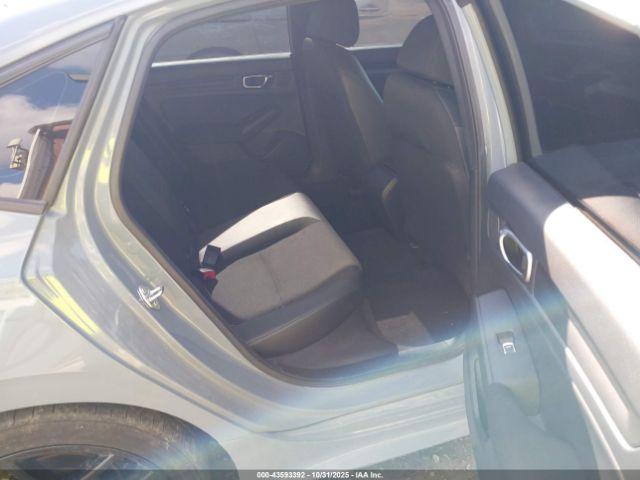 Honda Civic Sport Image 3