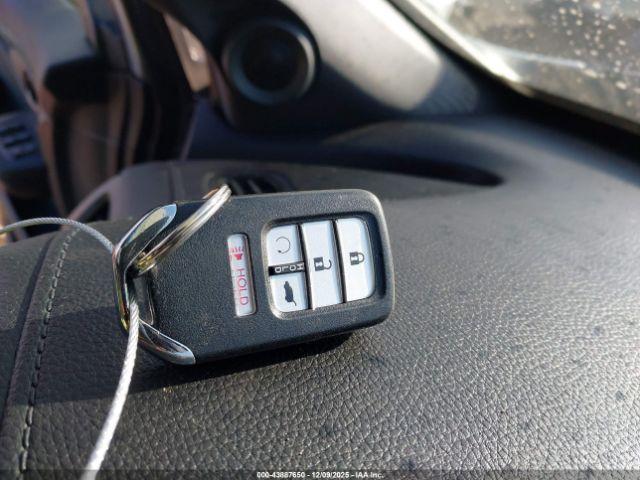 Honda Passport Awd Elite Image 6