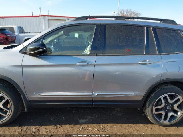 Honda Passport Awd Elite Image 7