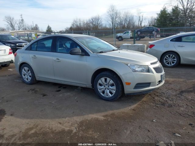 Chevrolet Cruze Ls Auto Image 1
