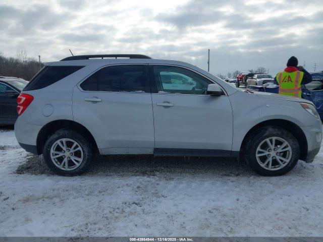 Chevrolet Equinox Lt Image 15