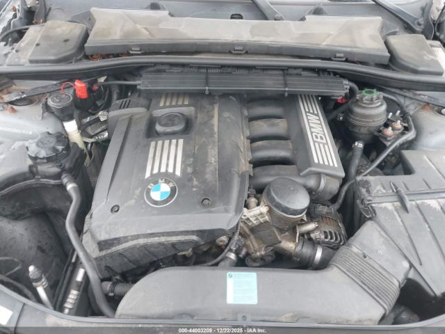 BMW 3 Series Xdrive Image 8