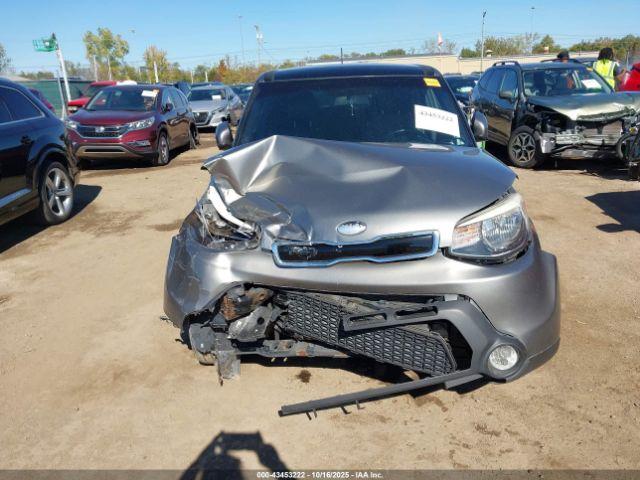 Kia Soul + Image 7