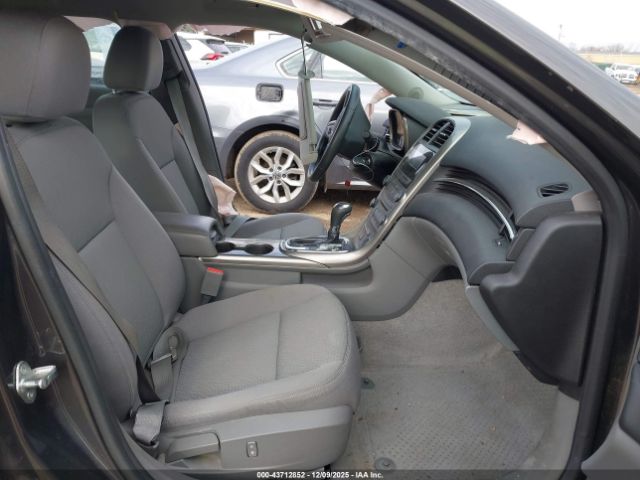 Chevrolet Malibu 1ls Image 12