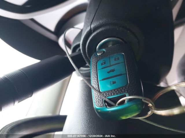 Chevrolet Equinox Ls Image 4