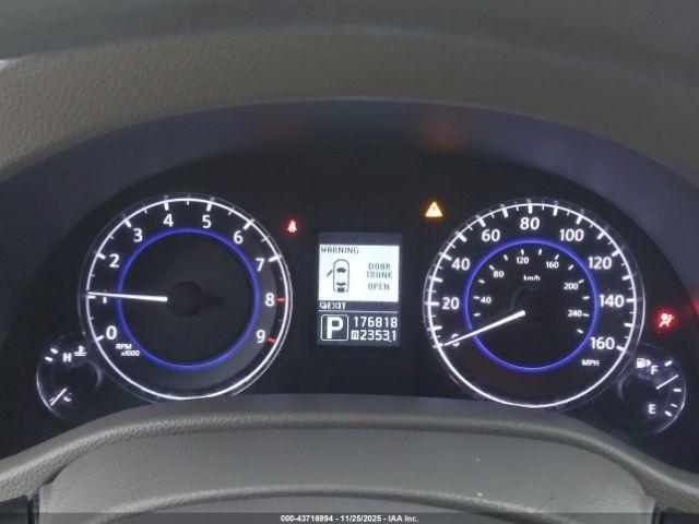 INFINITI G37x Image 11