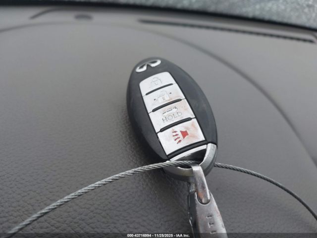 INFINITI G37x Image 14