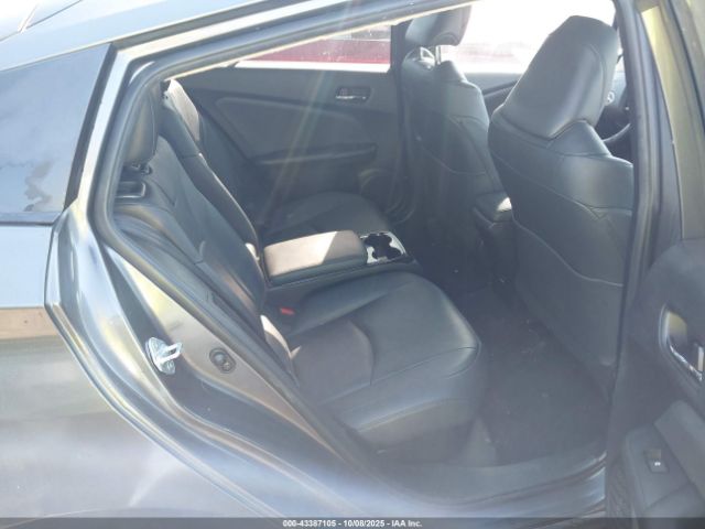 Toyota Prius Prime Premium Image 3