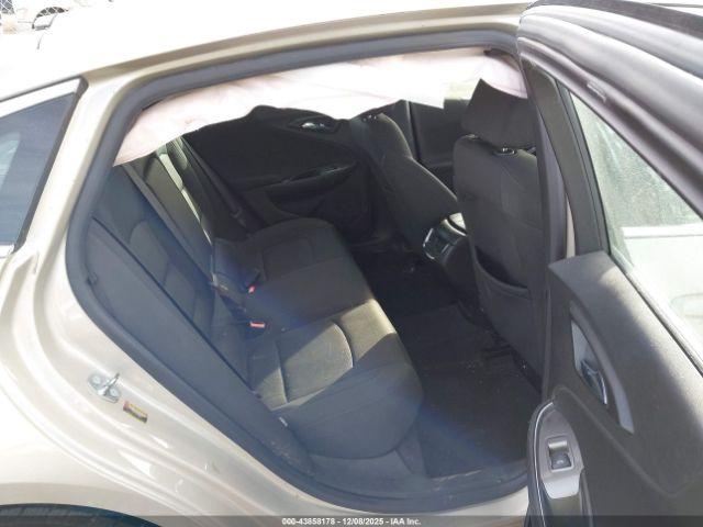 Chevrolet Malibu 1lt Image 15