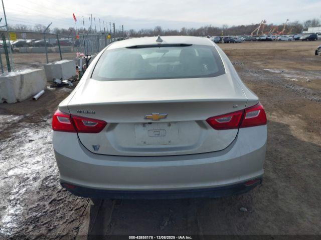 Chevrolet Malibu 1lt Image 10