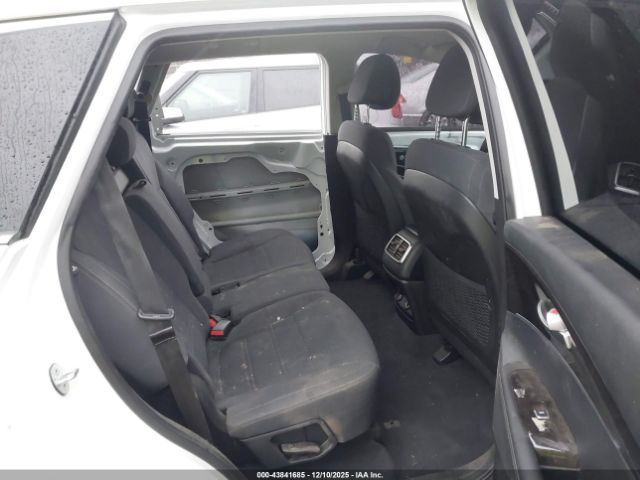 Kia Sorento 2.4l Lx Image 13