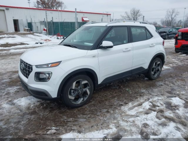 Hyundai VENUE Sel Image 3