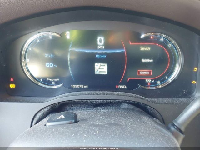 Cadillac Escalade Standard Image 5