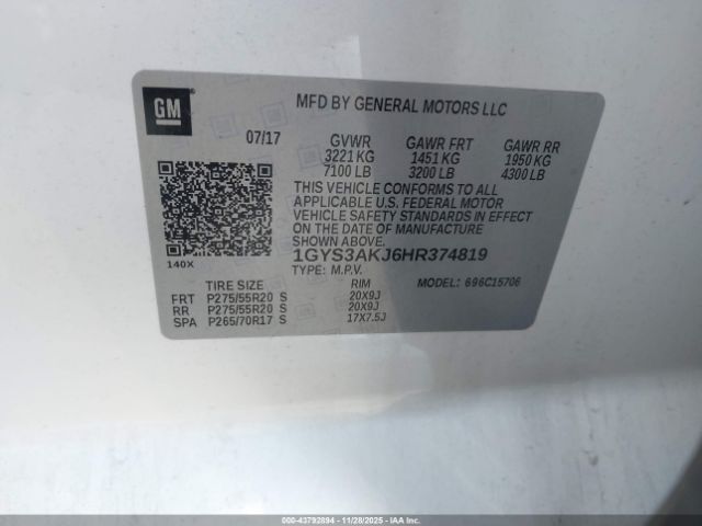 Cadillac Escalade Standard Image 9