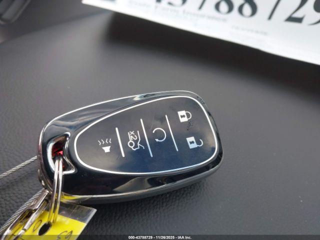 Chevrolet Traverse Awd Lt Leather Image 16