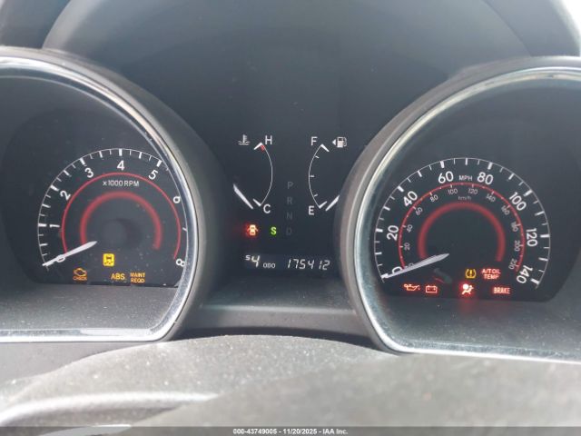 Toyota Highlander Base V6 Image 12