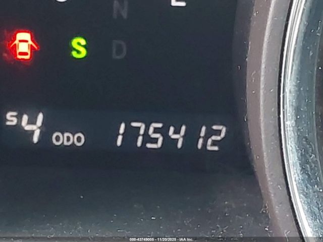 Toyota Highlander Base V6 Image 7