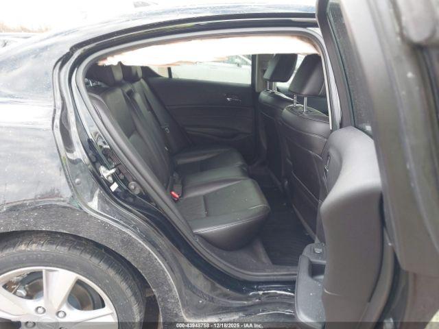 Acura ILX 2.0l Image 11