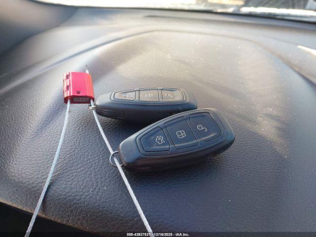 Ford Focus St Image 7