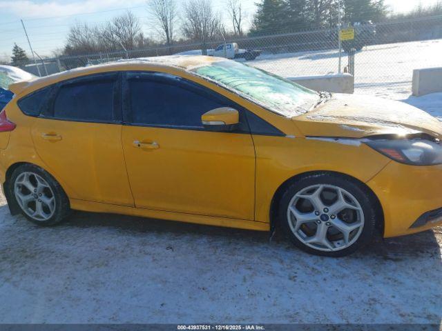 Ford Focus St Image 2