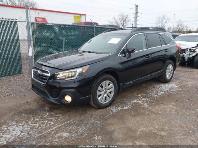 Subaru Outback 2.5i Premium Image 2