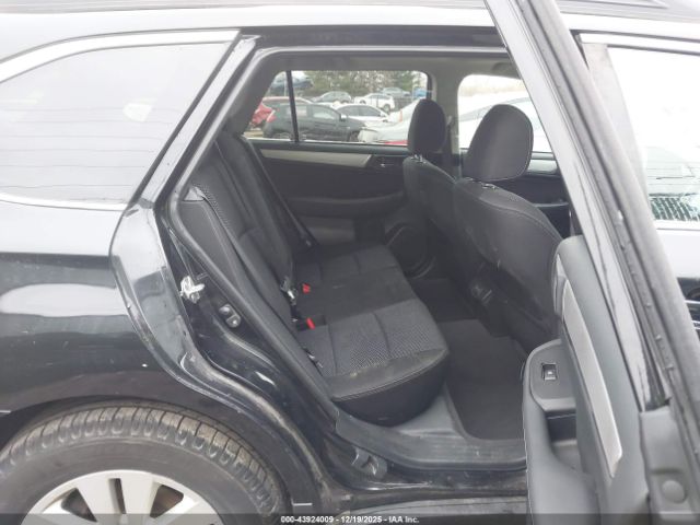 Subaru Outback 2.5i Premium Image 15