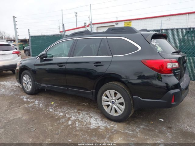 Subaru Outback 2.5i Premium Image 10