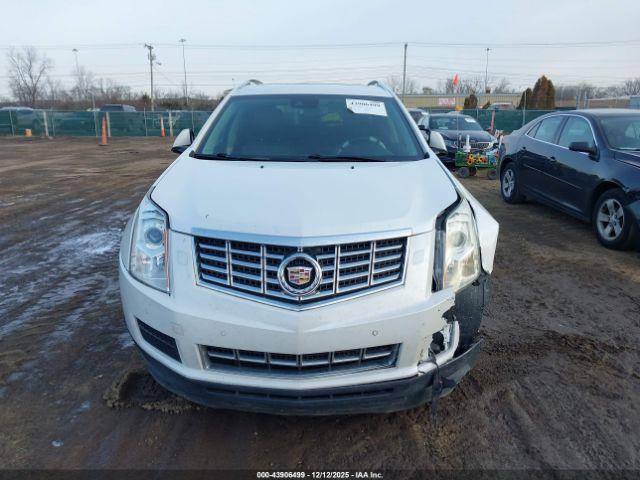 Cadillac SRX Luxury Collection Image 10