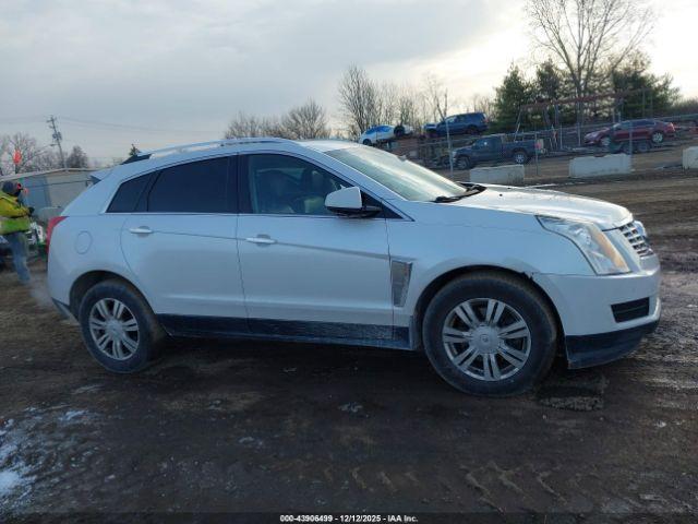 Cadillac SRX Luxury Collection Image 12