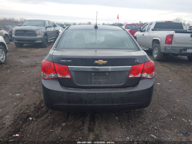 Chevrolet Cruze 1lt Manual Image 13