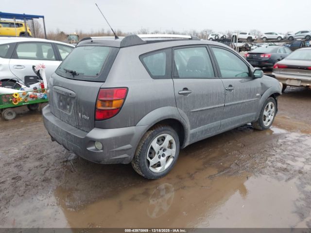 Pontiac Vibe Image 17