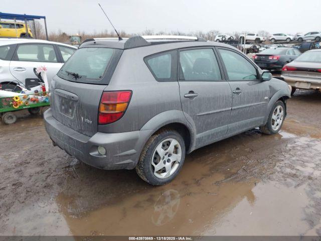 Pontiac Vibe Image 17