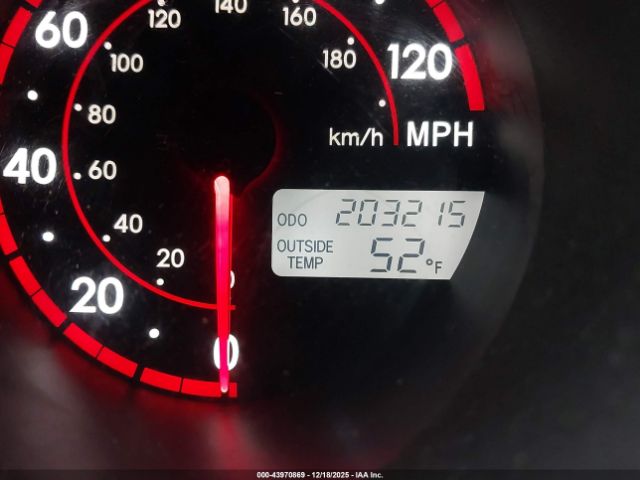 Pontiac Vibe Image 14