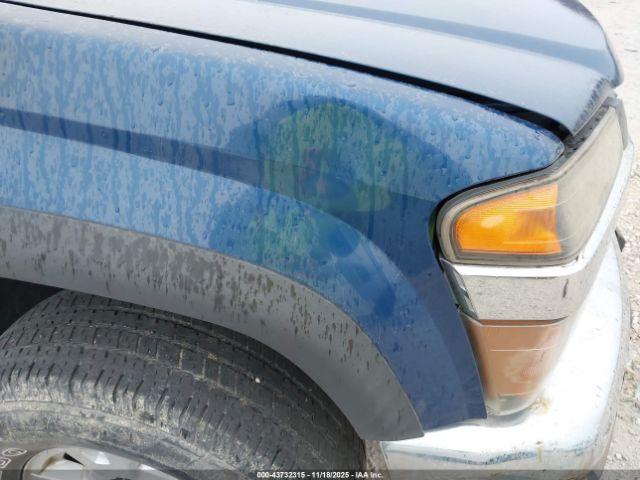 Chevrolet Colorado Image 3