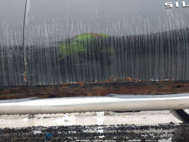 Chevrolet Silverado 1500 Lt Image 15