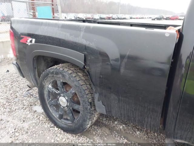 Chevrolet Silverado 1500 Lt Image 14