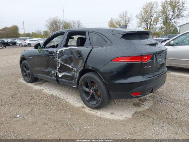 Jaguar F-PACE 35t Premium Image 2